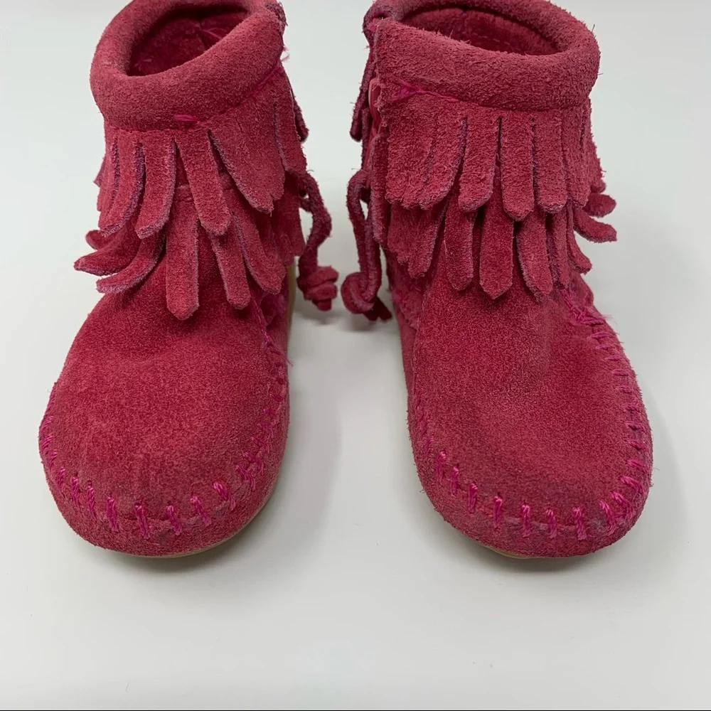 Minnetonka Baby Girls Hot Pink Suede Double Fringe Moccasin Boots Shoes Size 2